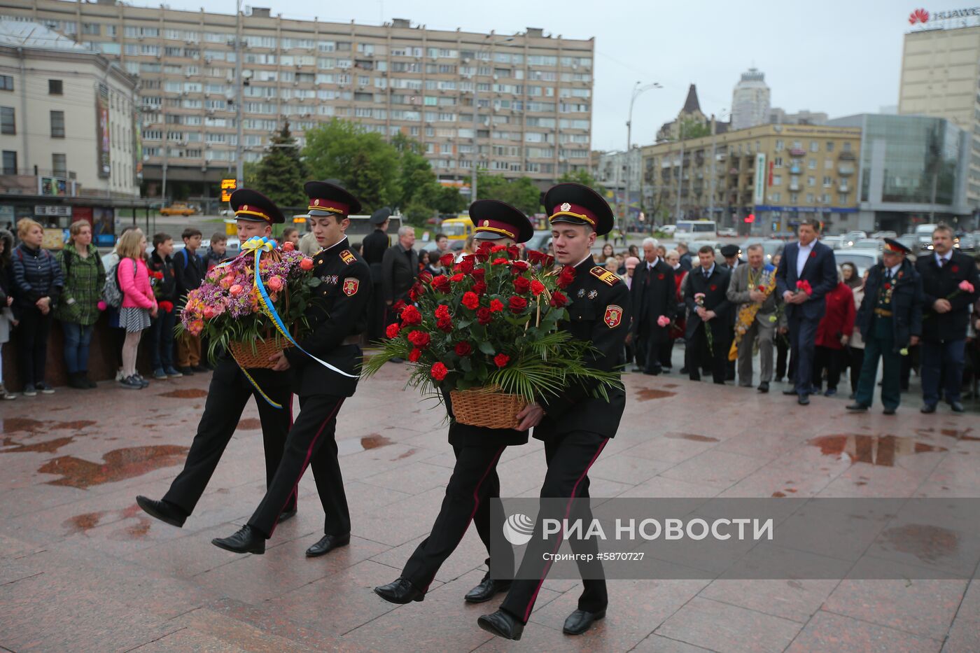 Акции на Украине в память о погибших во II Мировой войне