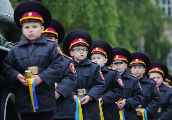 Акции на Украине в память о погибших во II Мировой войне