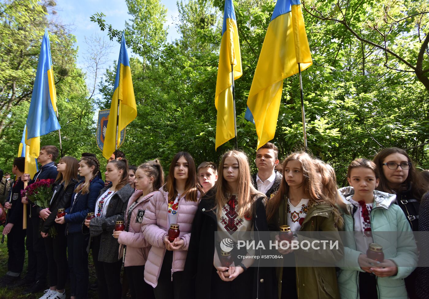 Акции на Украине в память о погибших во II Мировой войне