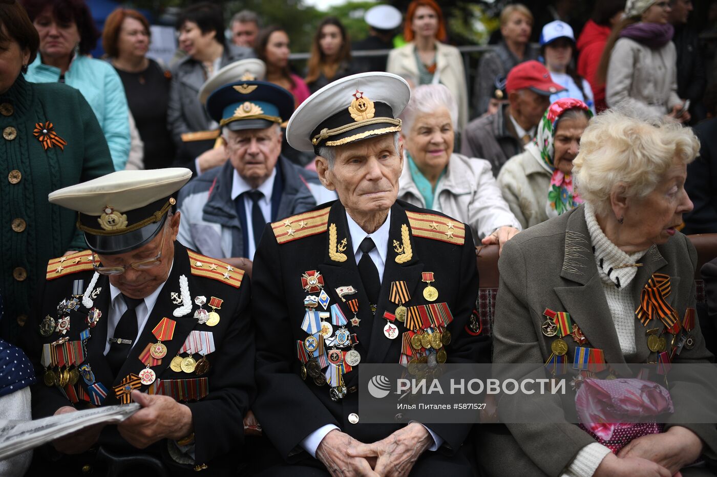 Празднование Дня Победы в регионах России