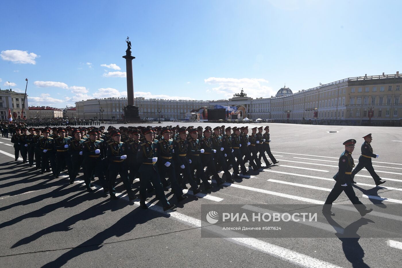 Парад Победы в регионах России