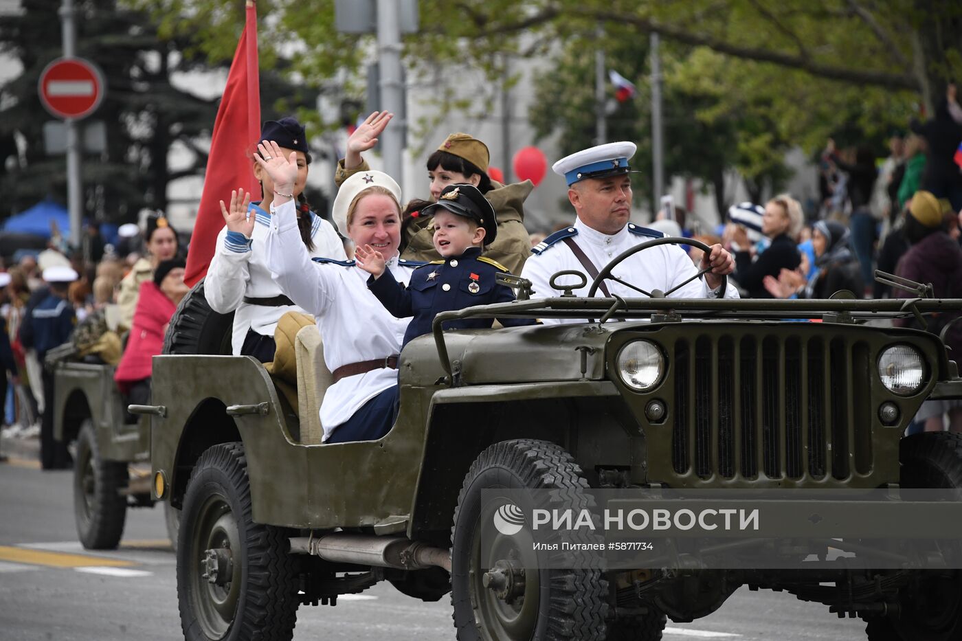 Празднование Дня Победы в регионах России