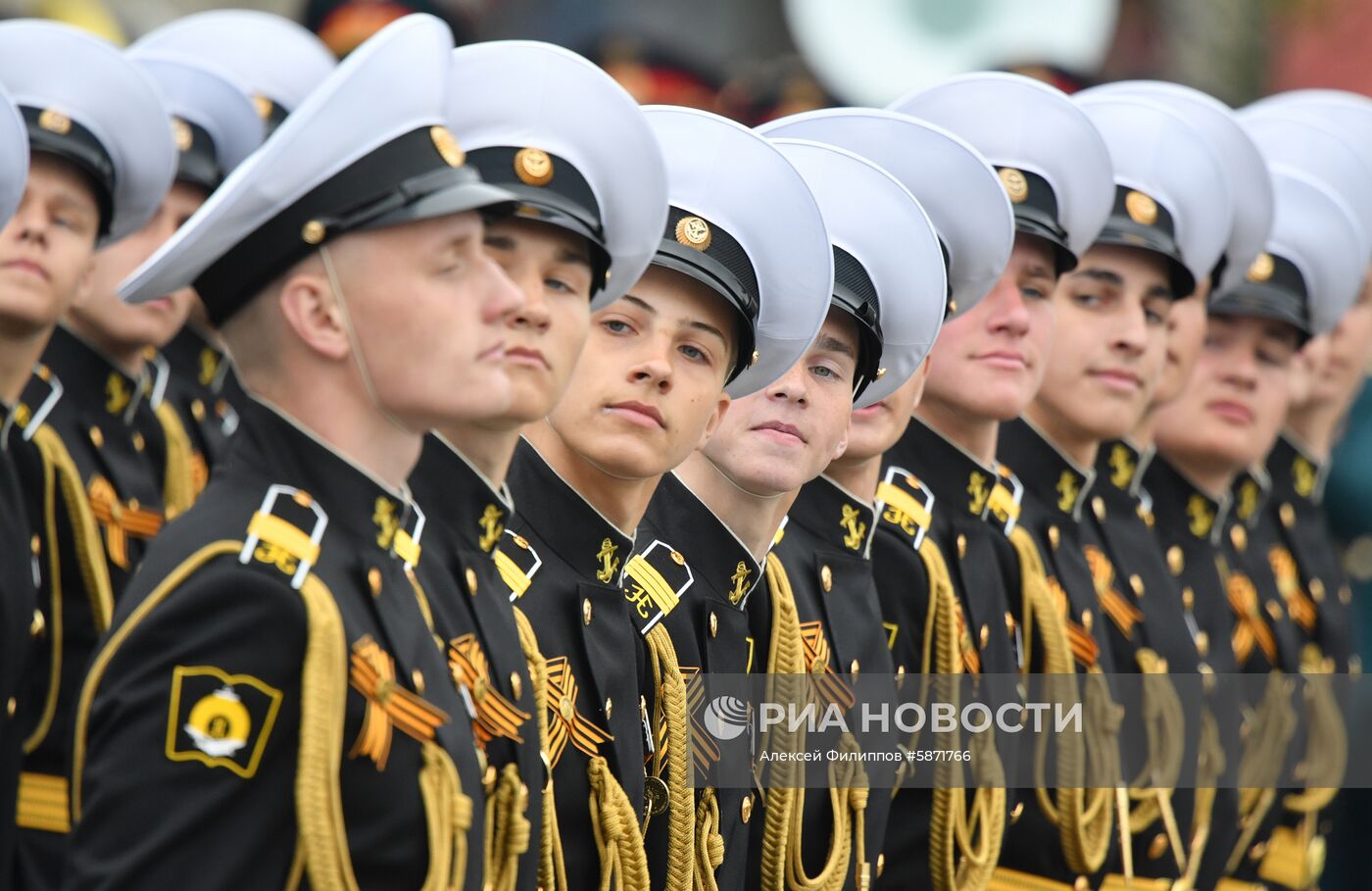 Военный парад, посвящённый 74-й годовщине Победы в Великой Отечественной войне 