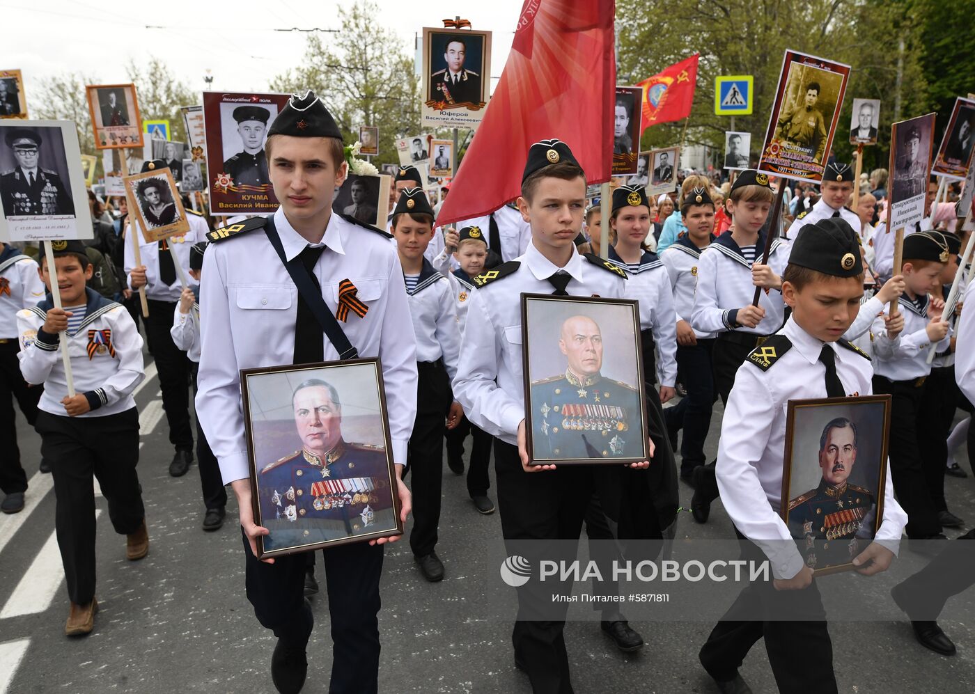 Акция "Бессмертный полк" в регионах России