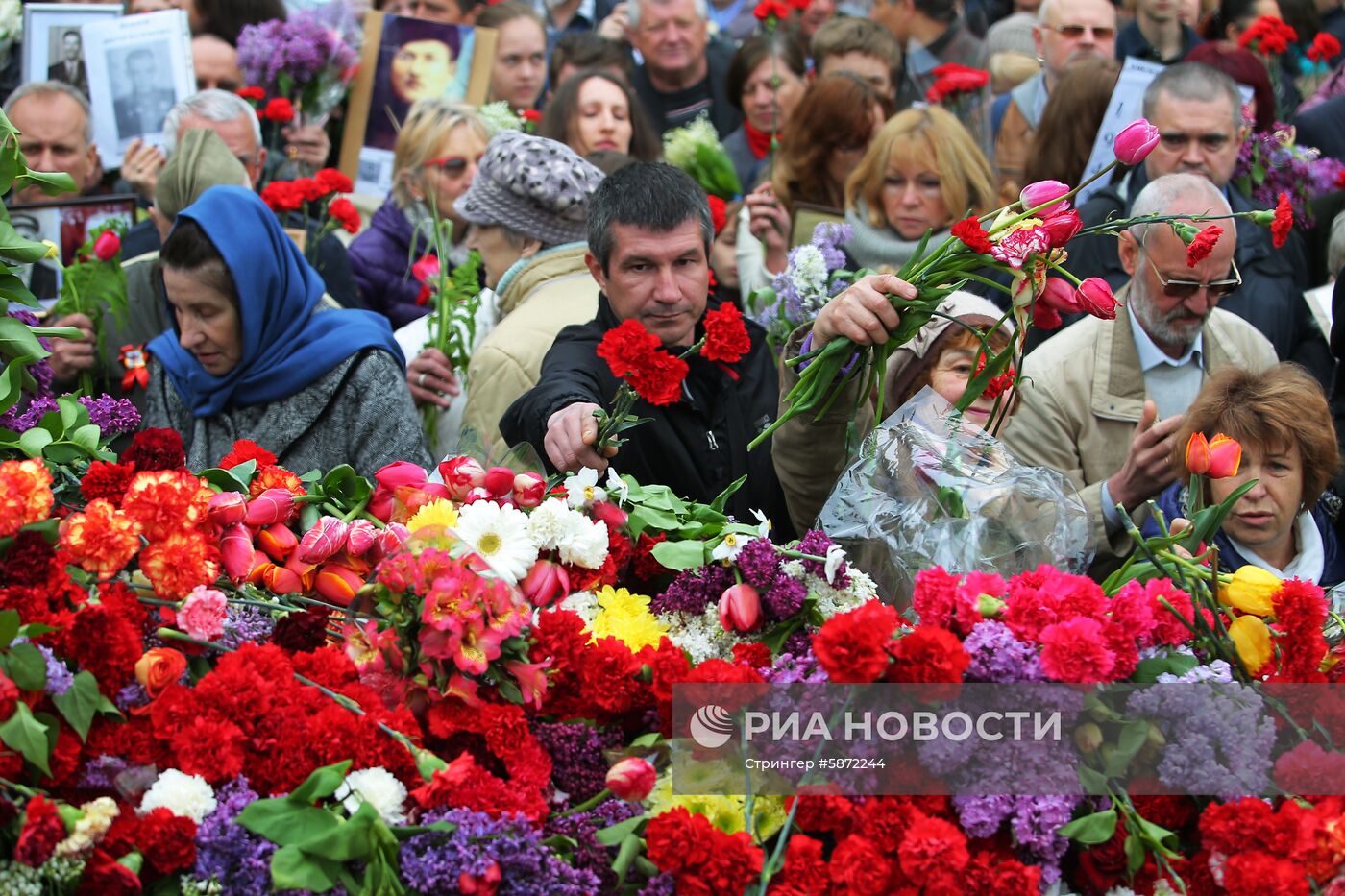 Акция "Бессмертный полк" и празднование Дня Победы на Украине