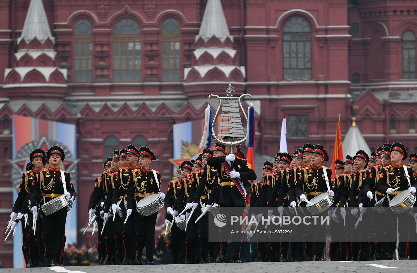 Военный парад, посвящённый 74-й годовщине Победы в Великой Отечественной войне