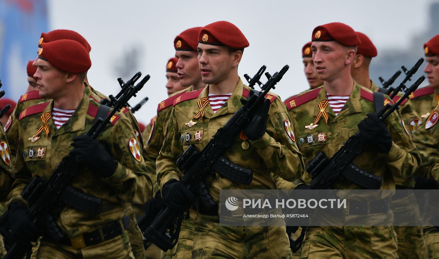 Военный парад, посвящённый 74-й годовщине Победы в Великой Отечественной войне