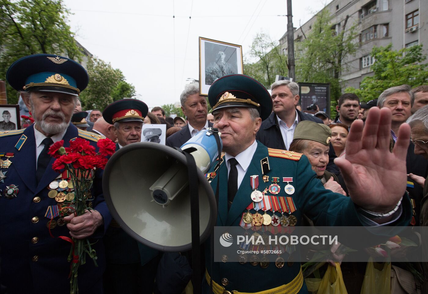 Акция "Бессмертный полк" и празднование Дня Победы на Украине