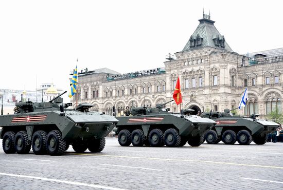 Военный парад, посвящённый 74-й годовщине Победы в Великой Отечественной войне