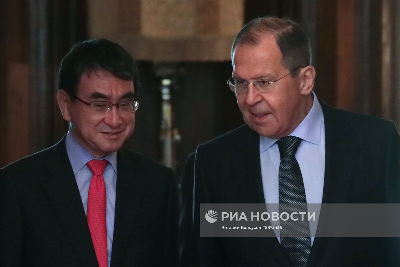 Встреча глав МИД РФ и Японии С. Лаврова и Т. Коно