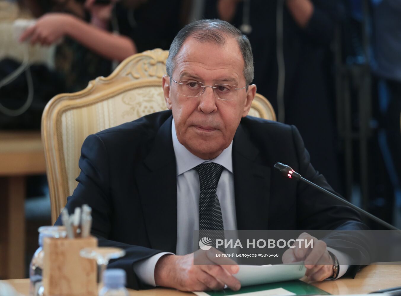 Встреча глав МИД РФ и Японии С. Лаврова и Т. Коно