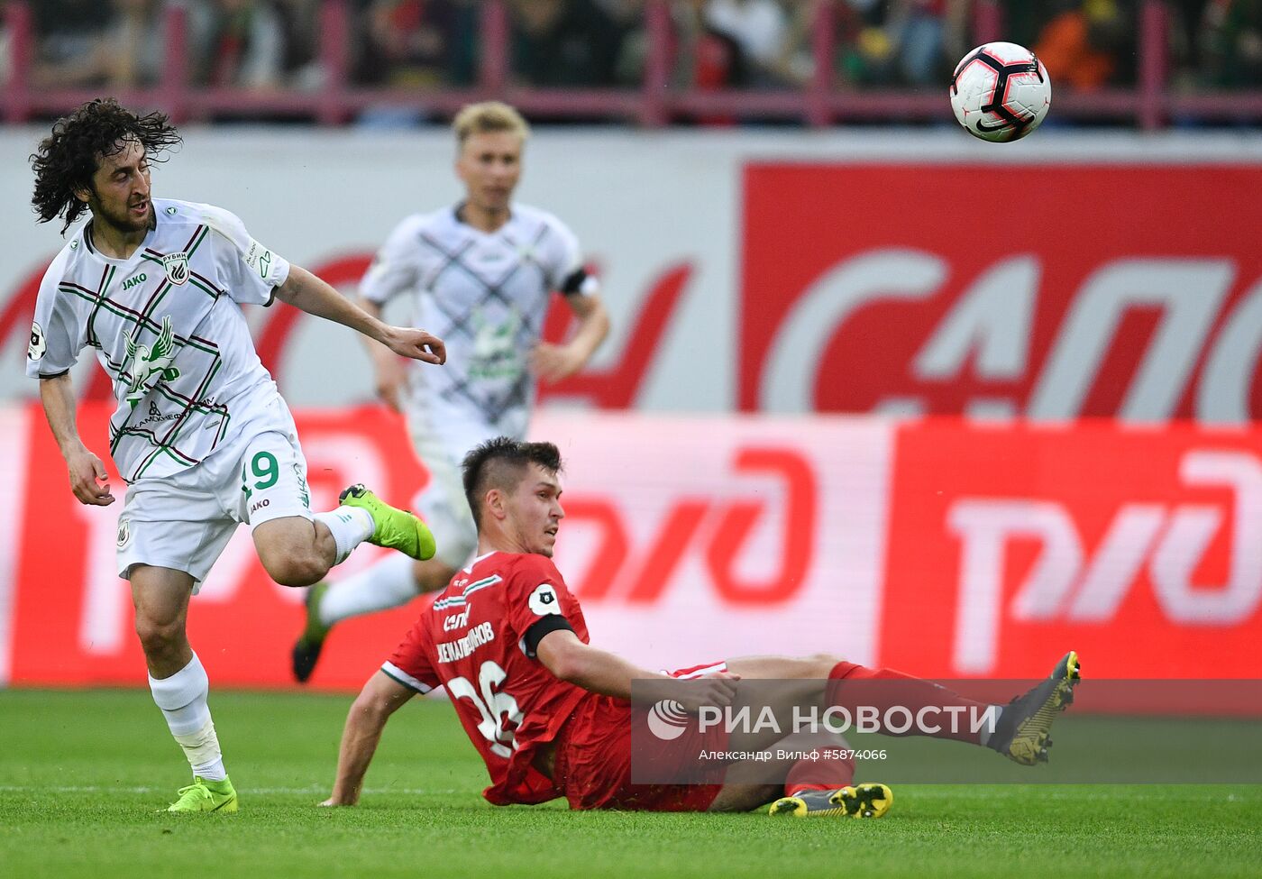 Футбол. РПЛ. Матч "Локомотив" - "Рубин"