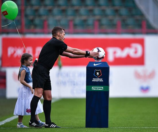 Футбол. РПЛ. Матч "Локомотив" - "Рубин"