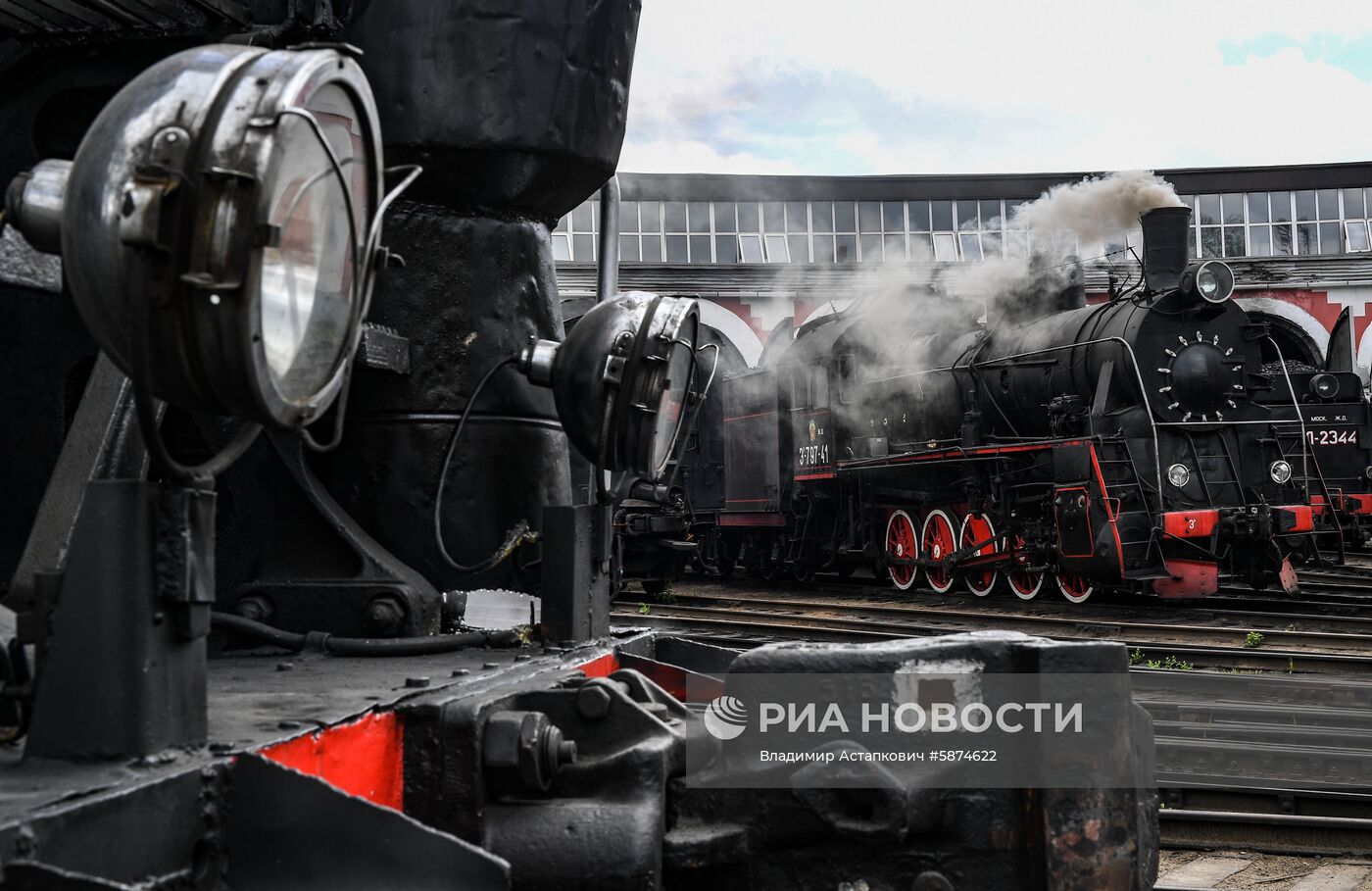 Ретро-паровозы в музейно-производственном комплексе "Станция Подмосковная" в Москве