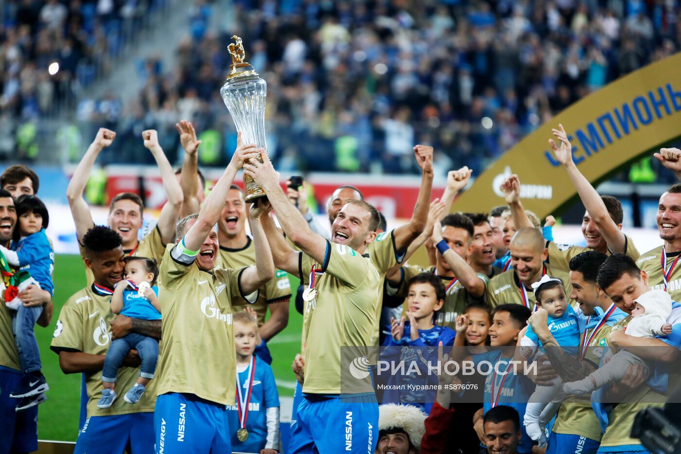 Футбол. Празднование чемпионства ФК "Зенит"