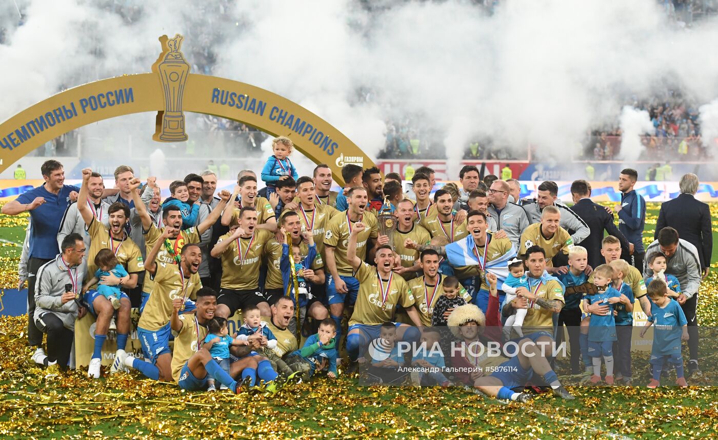 Футбол. Празднование чемпионства ФК "Зенит"