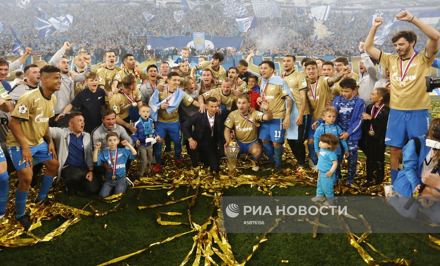 Футбол. Празднование чемпионства ФК "Зенит"