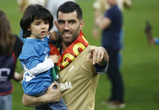 Футбол. Празднование чемпионства ФК "Зенит"