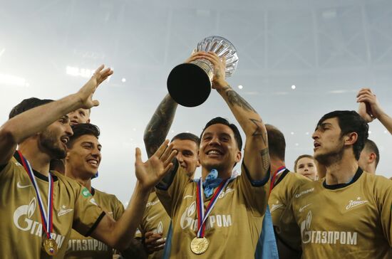 Футбол. Празднование чемпионства ФК "Зенит"