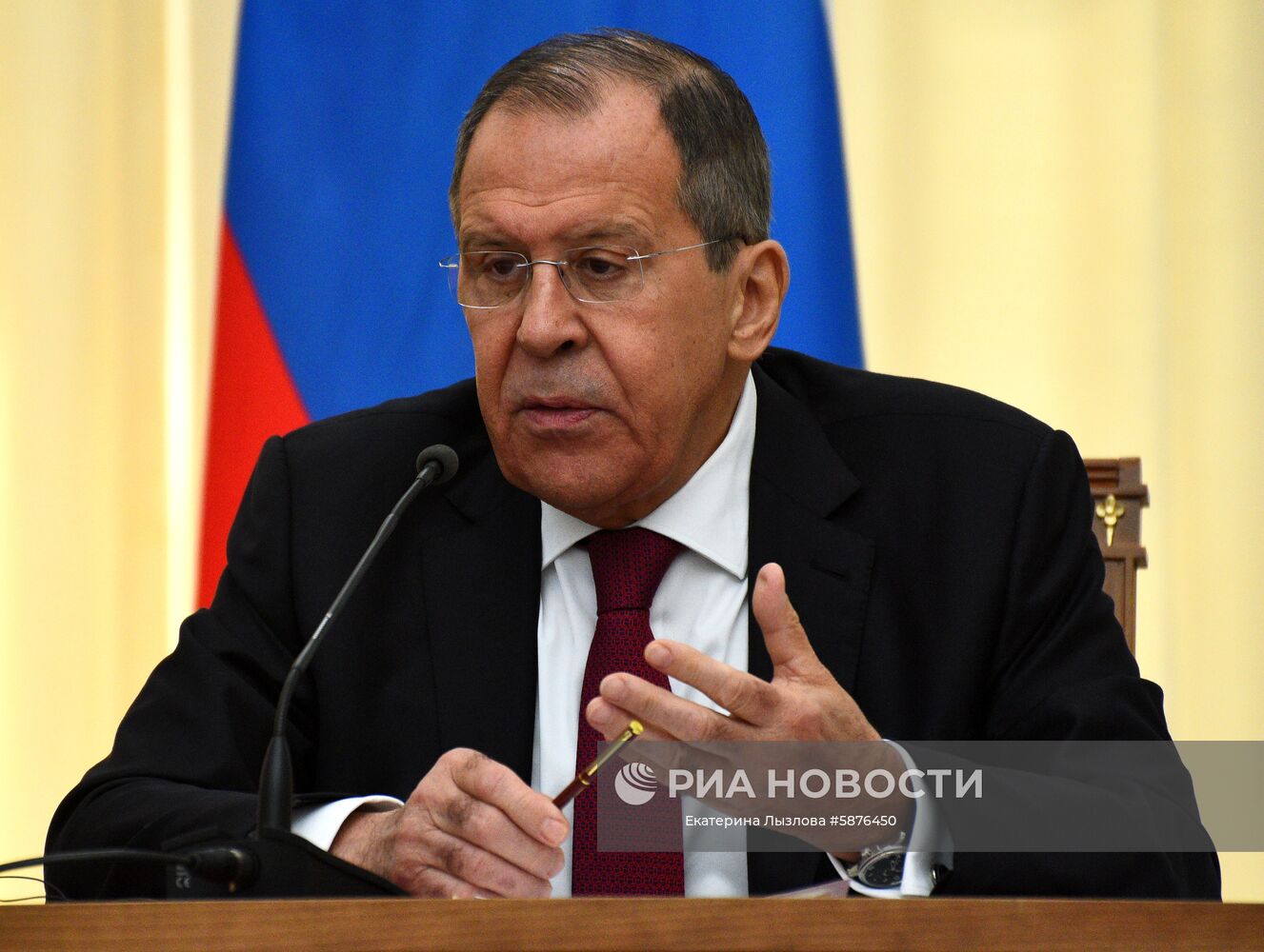 Встреча глав МИД РФ и Китая С. Лаврова и Ван И