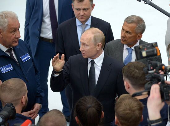 Рабочая поездка президента РФ В. Путина в Татарстан