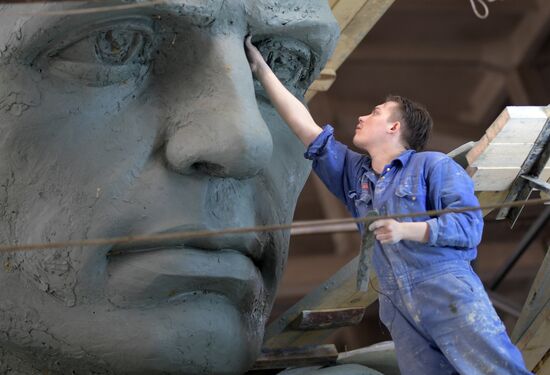 Изготовление фигуры солдата для Ржевского мемориала