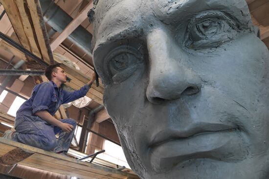 Изготовление фигуры солдата для Ржевского мемориала