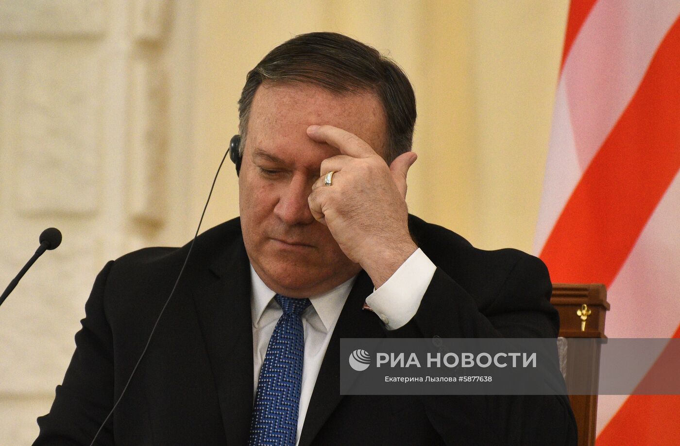 Госсекретарь США Майк Помпео во время совместной пресс-конференции с министром иностранных дел РФ Сергеем Лавровым по итогам переговоров в Сочи. Место: Россия, Краснодарский край, Сочи. Автор: Екатерина Лызлова/РИА Новости. Встреча главы МИД РФ С. Лаврова с госсекретарем США М. Помпео