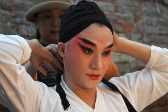 Спектакль "Пионовая беседка" в рамках Чеховского фестиваля