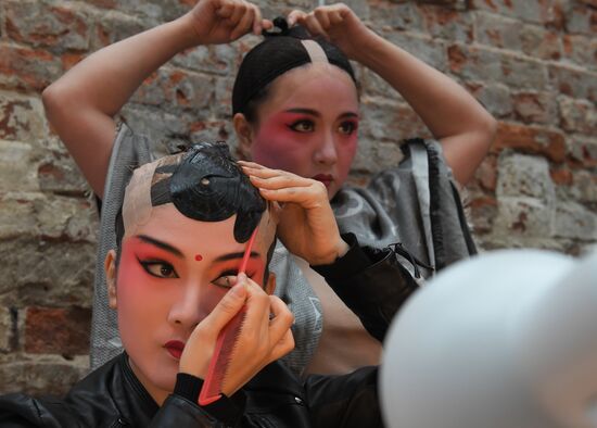 Спектакль "Пионовая беседка" в рамках Чеховского фестиваля