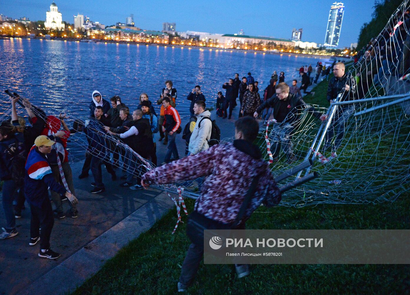 Ситуация вокруг строительства храма в Екатеринбурге