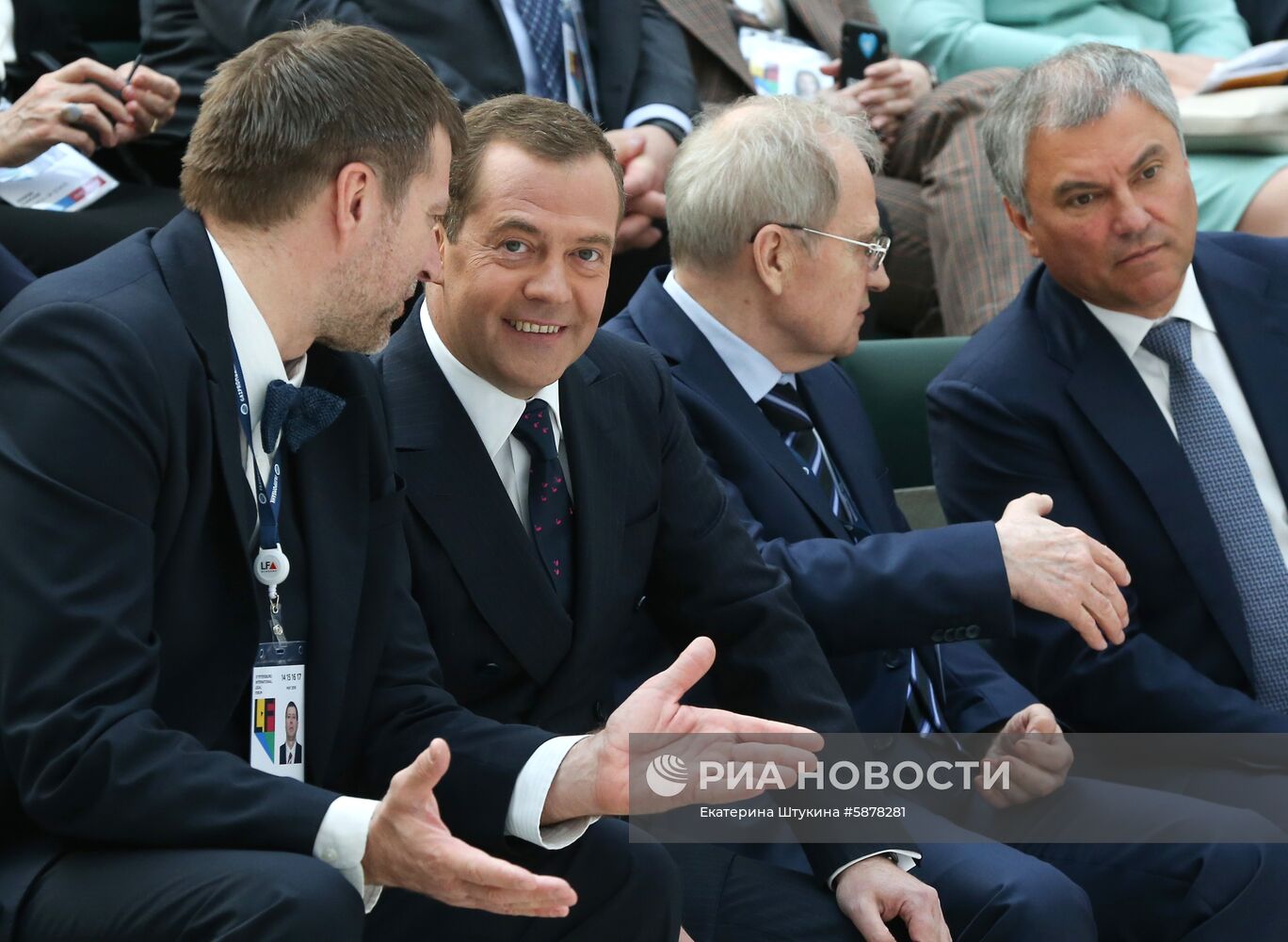 Рабочая поездка премьер-министра РФ Д. Медведева в Санкт-Петербург