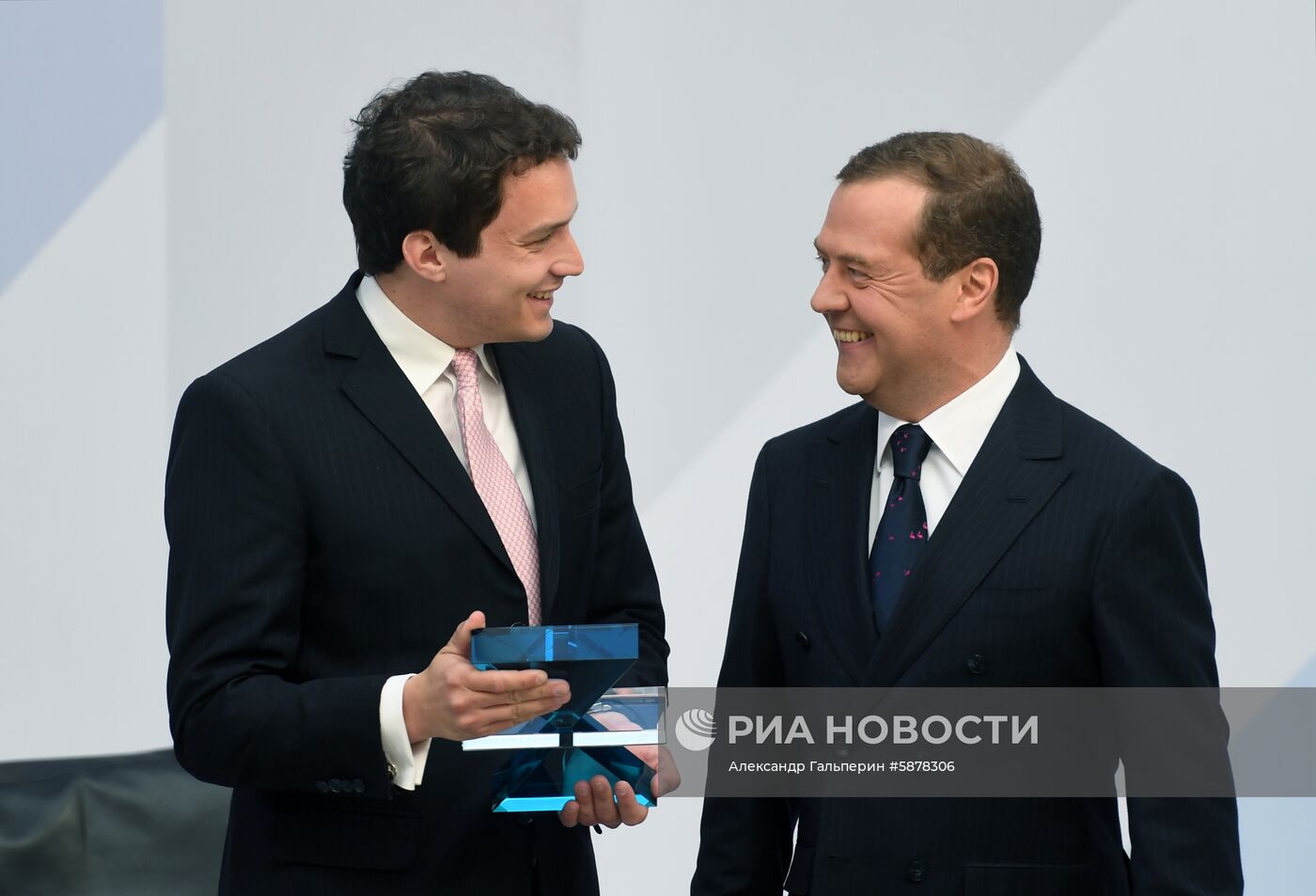 Рабочая поездка премьер-министра РФ Д. Медведева в Санкт-Петербург