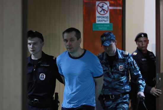 Заседание суда по делу Д. Захарченко