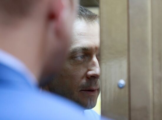 Заседание суда по делу Д. Захарченко