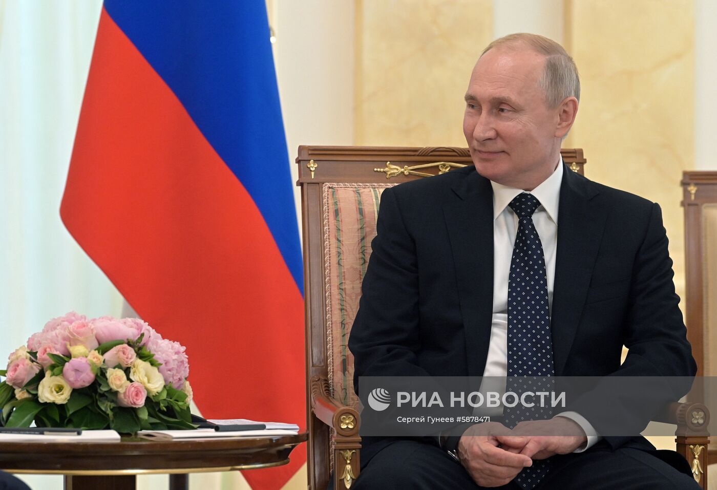 Встреча президента РФ В. Путина с президентом Австрии А. ван дер Белленом