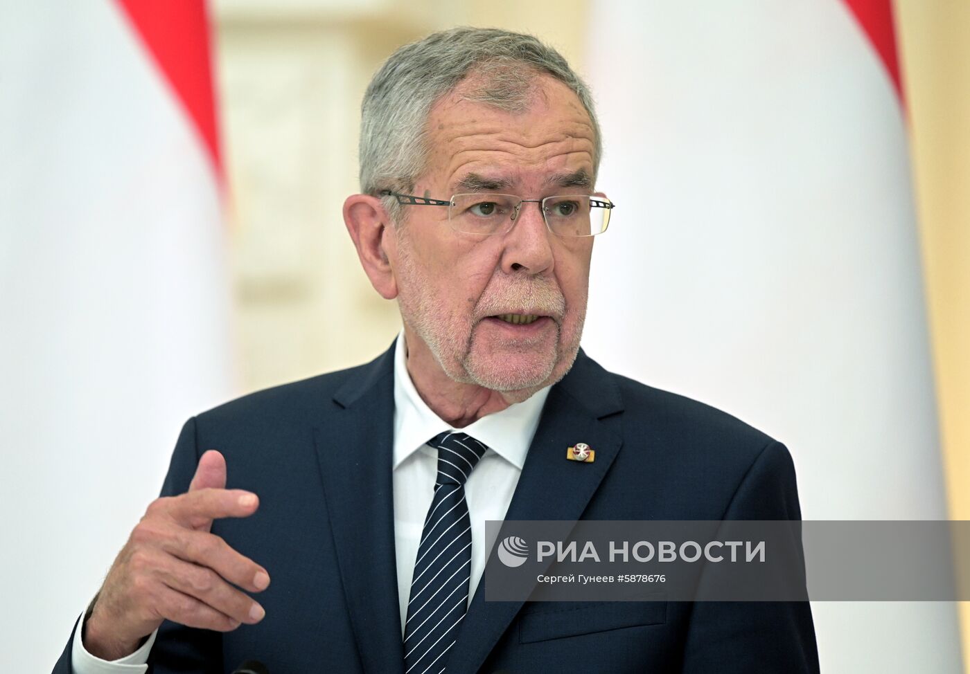 Встреча президента РФ В. Путина с президентом Австрии А. ван дер Белленом