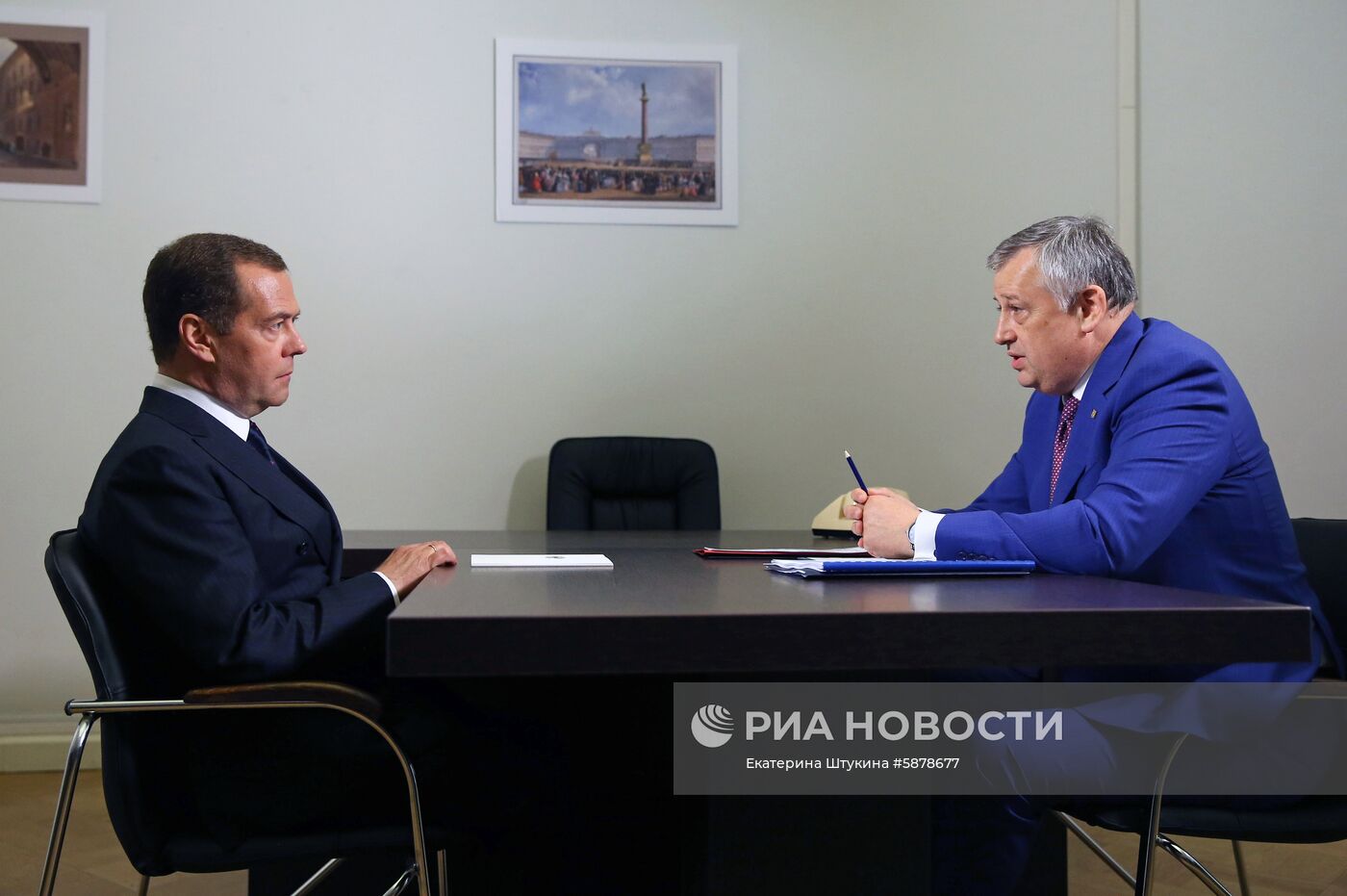 Рабочая поездка премьер-министра РФ Д. Медведева в Санкт-Петербург