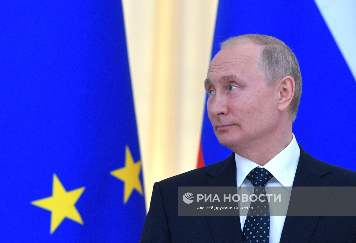 Встреча президента РФ В. Путина с президентом Австрии А. ван дер Белленом