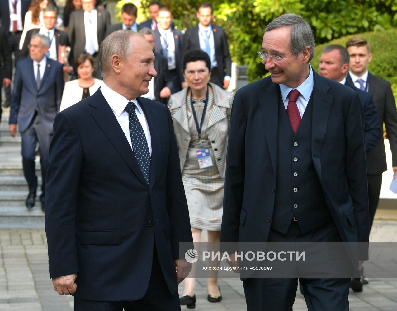 Встреча президента РФ В. Путина с президентом Австрии А. ван дер Белленом