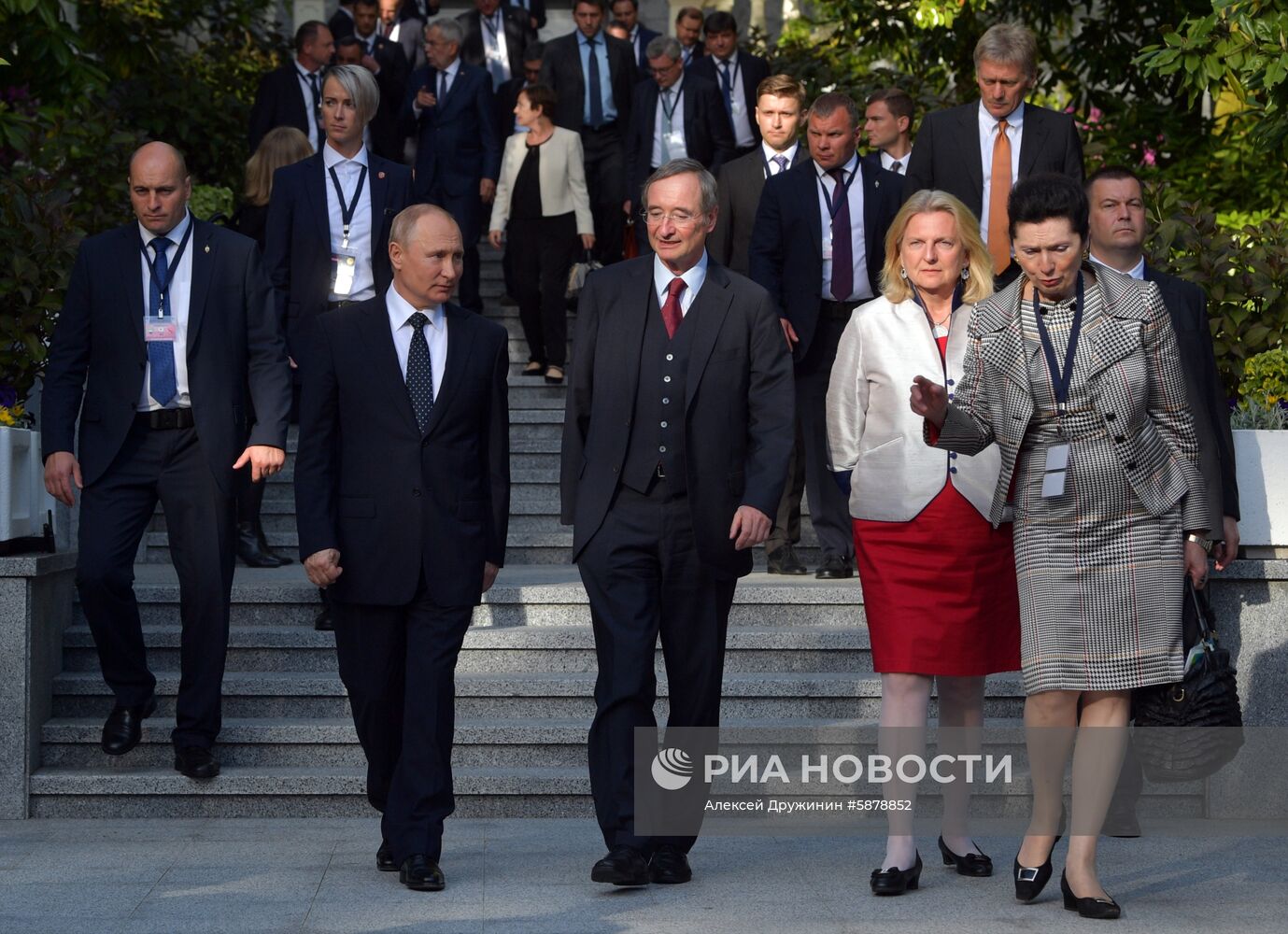 Встреча президента РФ В. Путина с президентом Австрии А. ван дер Белленом