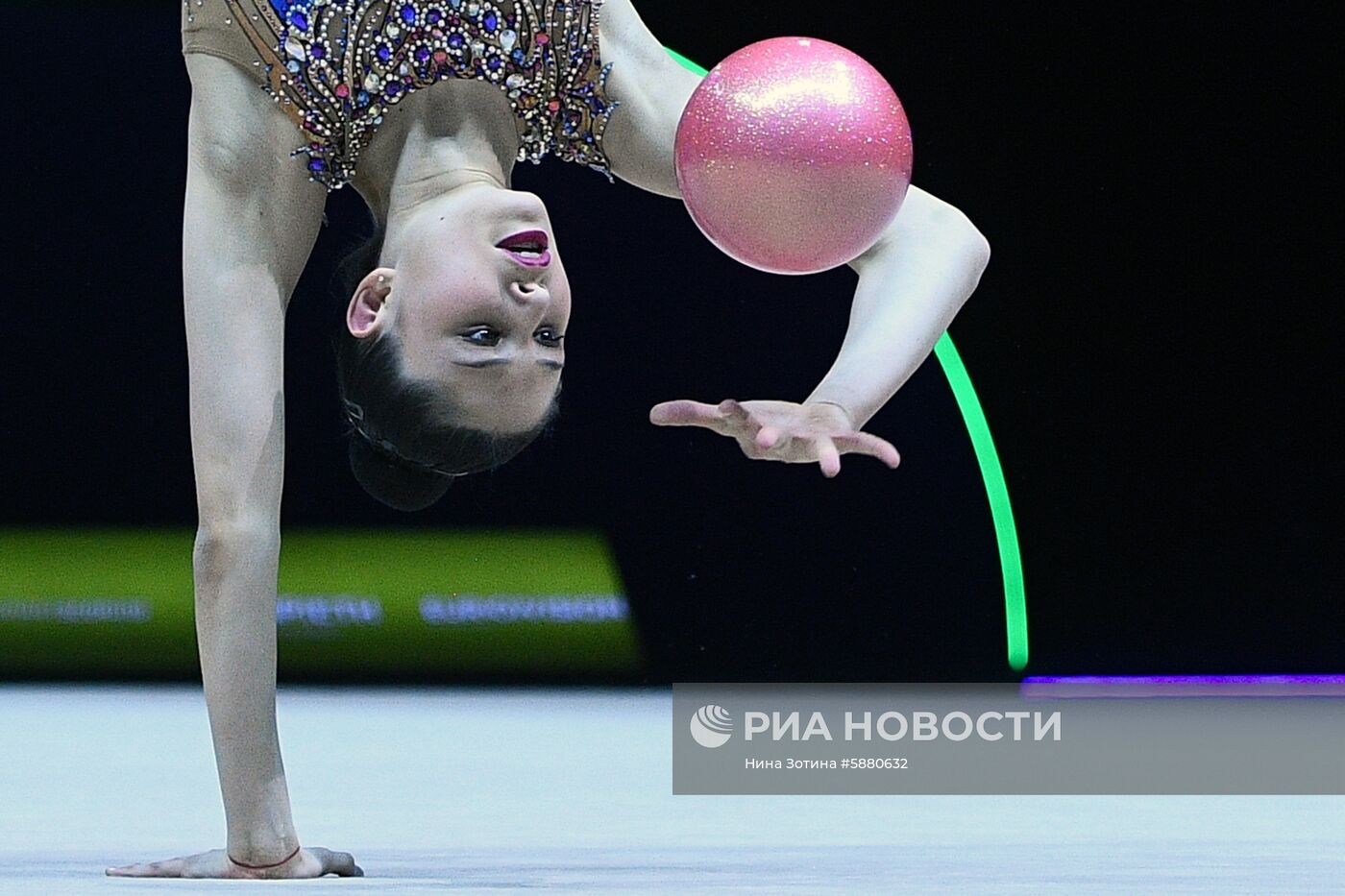 Художественная гимнастика. Чемпионат Европы. Первый день