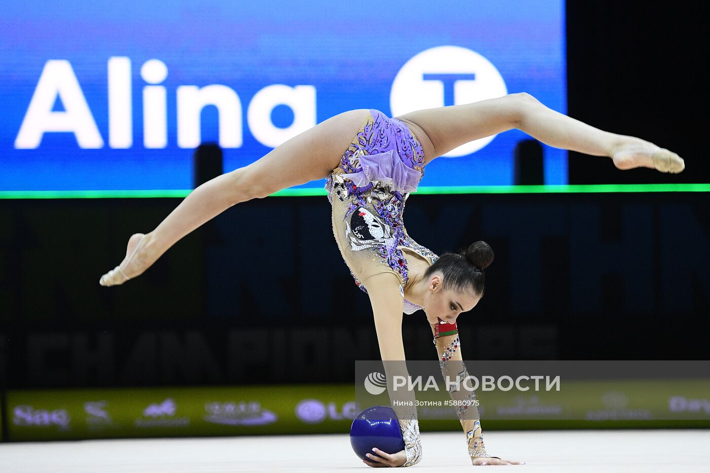 Художественная гимнастика. Чемпионат Европы. Первый день