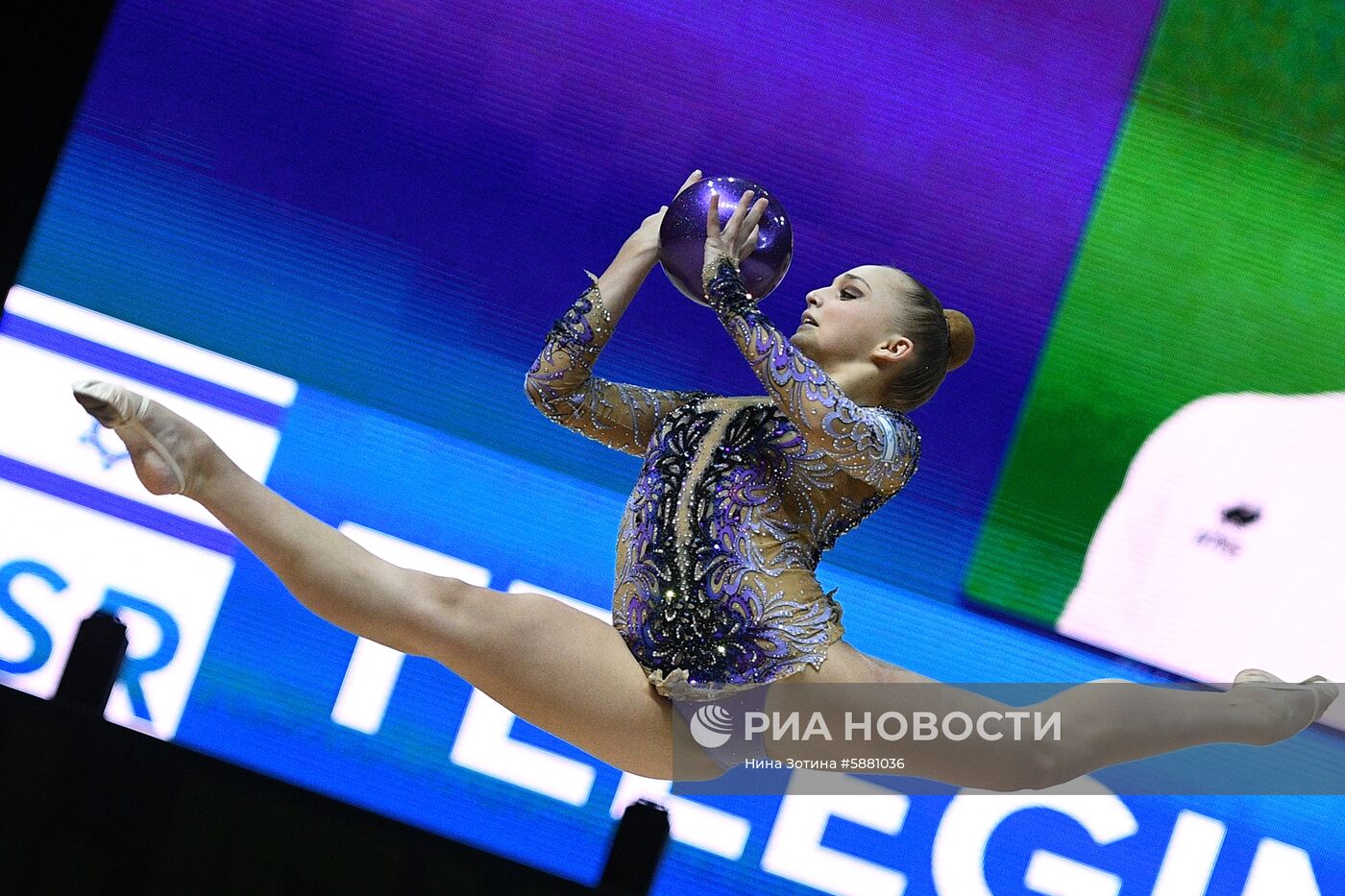 Художественная гимнастика. Чемпионат Европы. Первый день