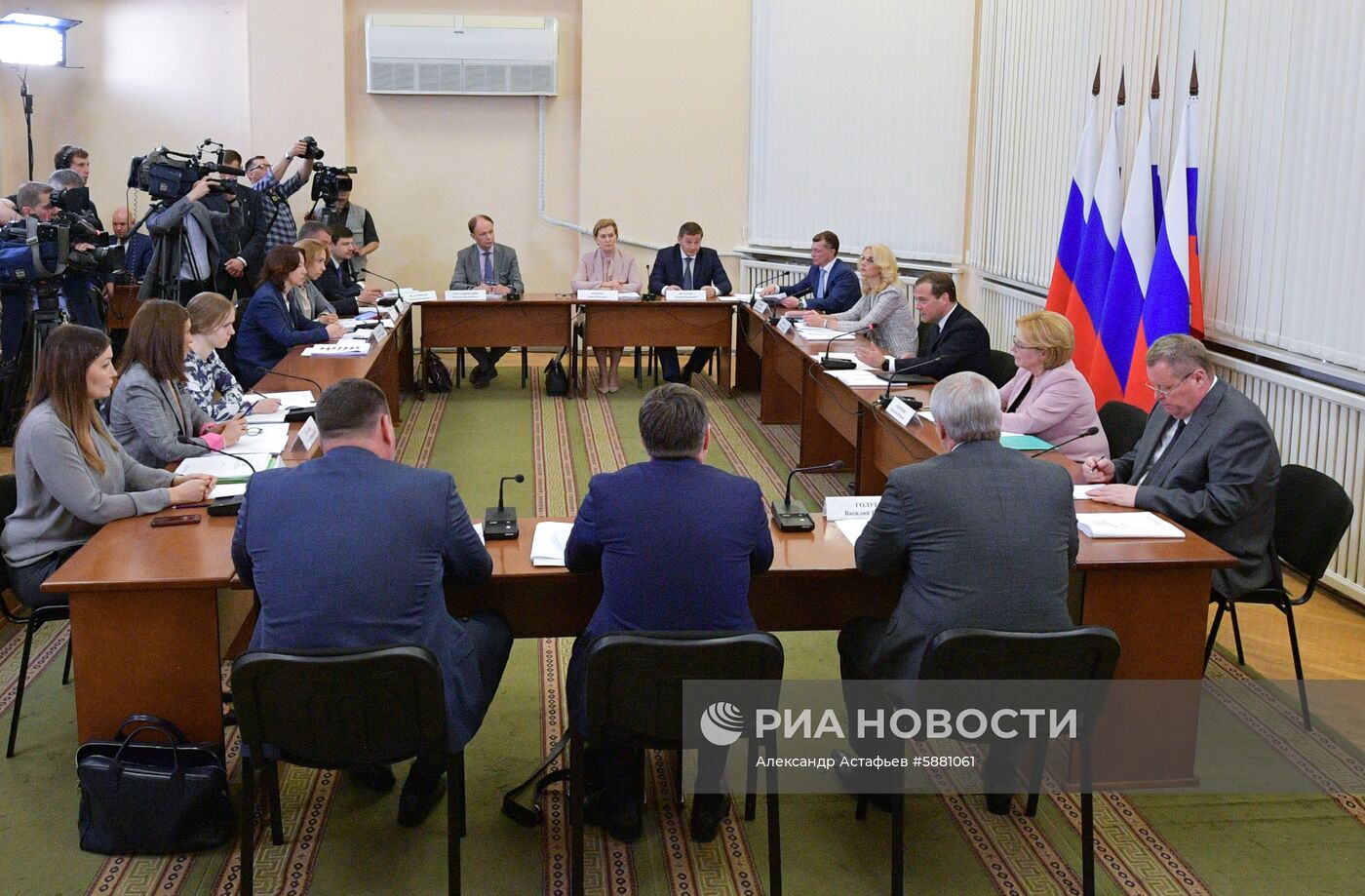 Рабочая поездка премьер-министра РФ Д. Медведева в Ростовскую область