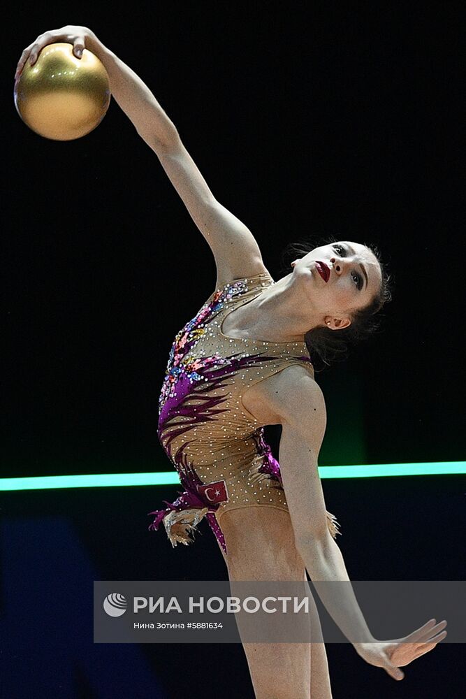 Художественная гимнастика. Чемпионат Европы. Первый день