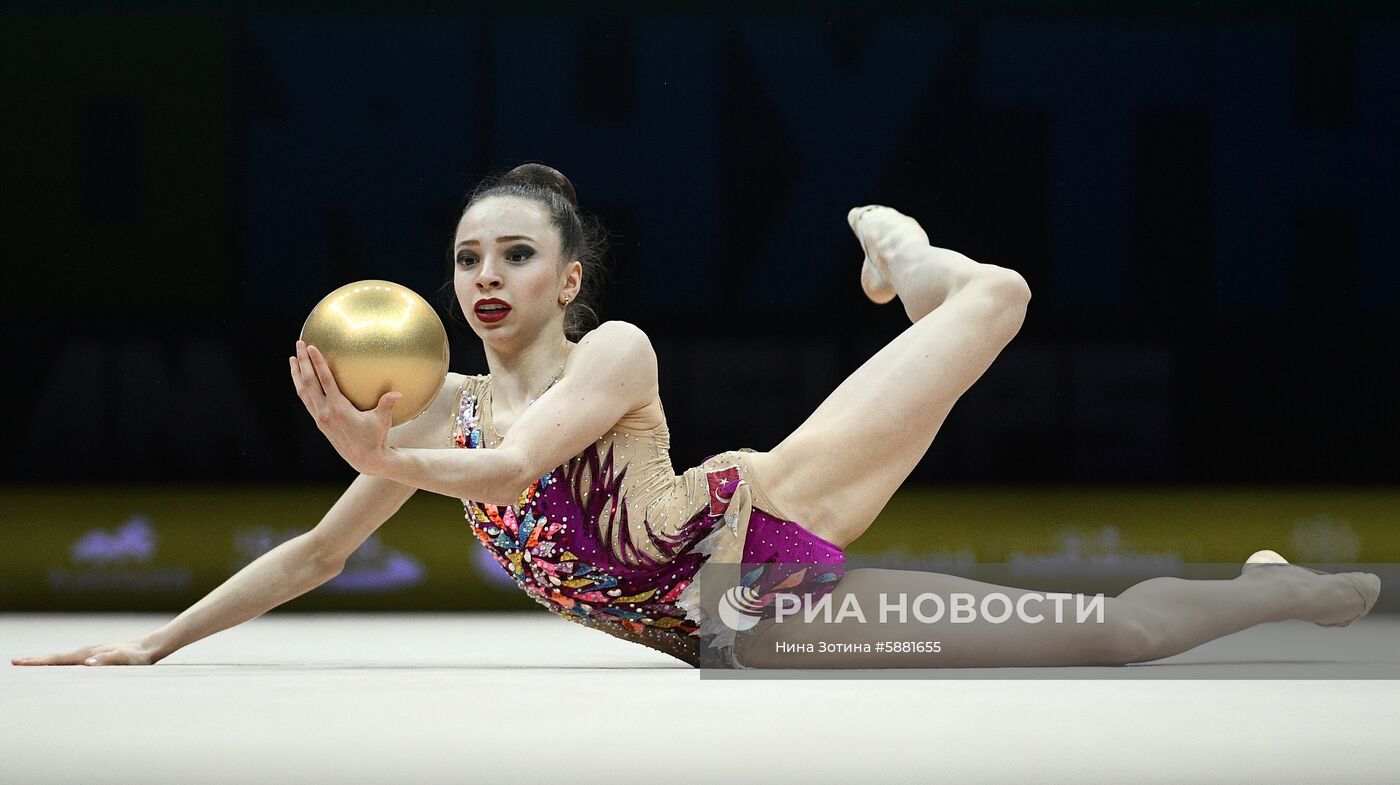 Художественная гимнастика. Чемпионат Европы. Первый день