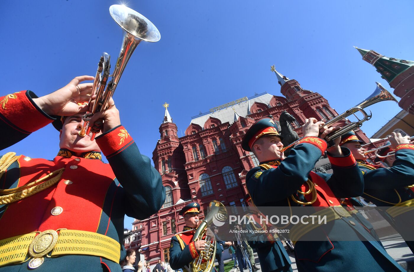 Открытие программы "Военные оркестры в парках"