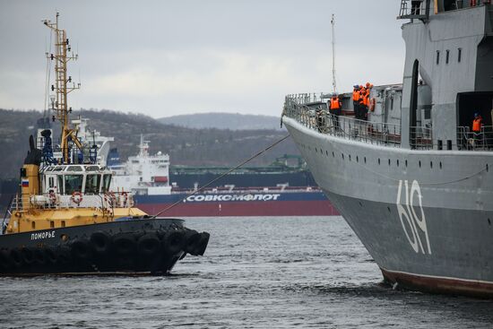 Торжественная встреча корабля "Североморск"