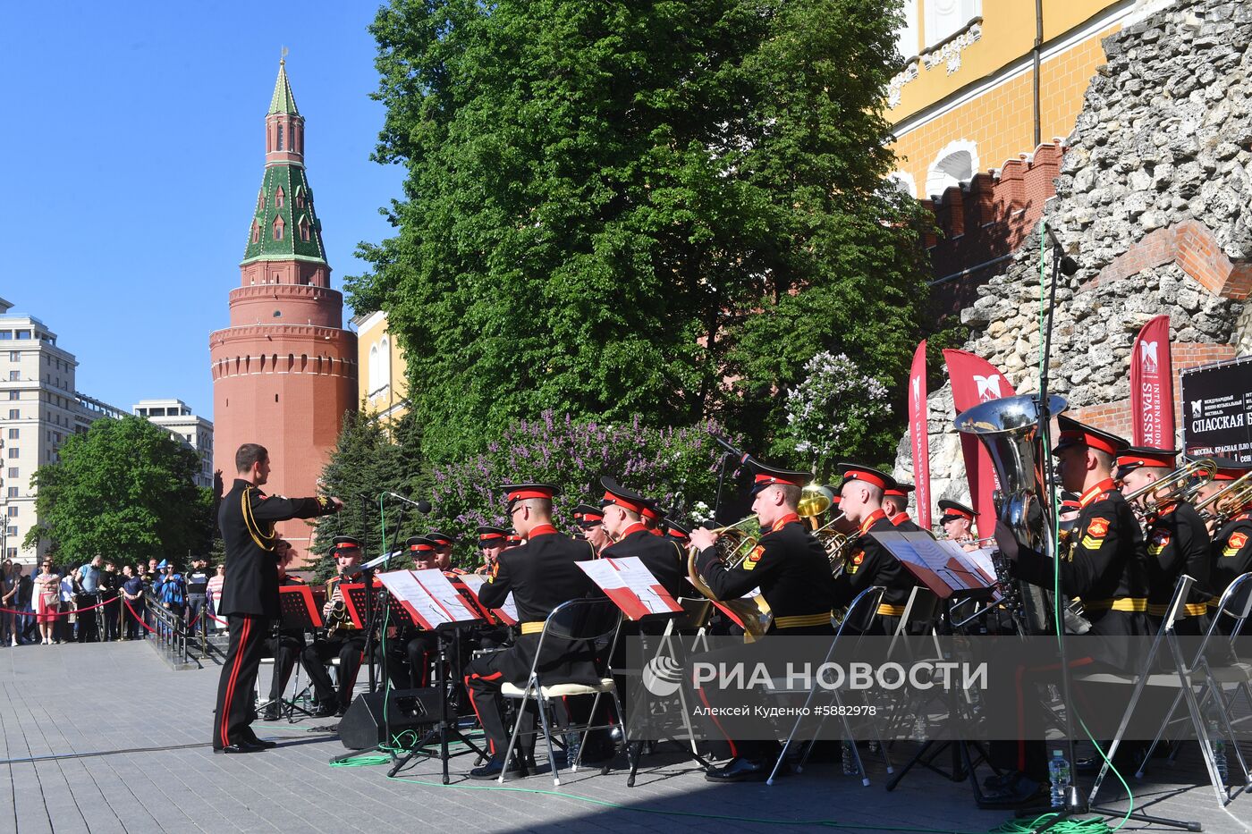 Открытие программы «Военные оркестры в парках»